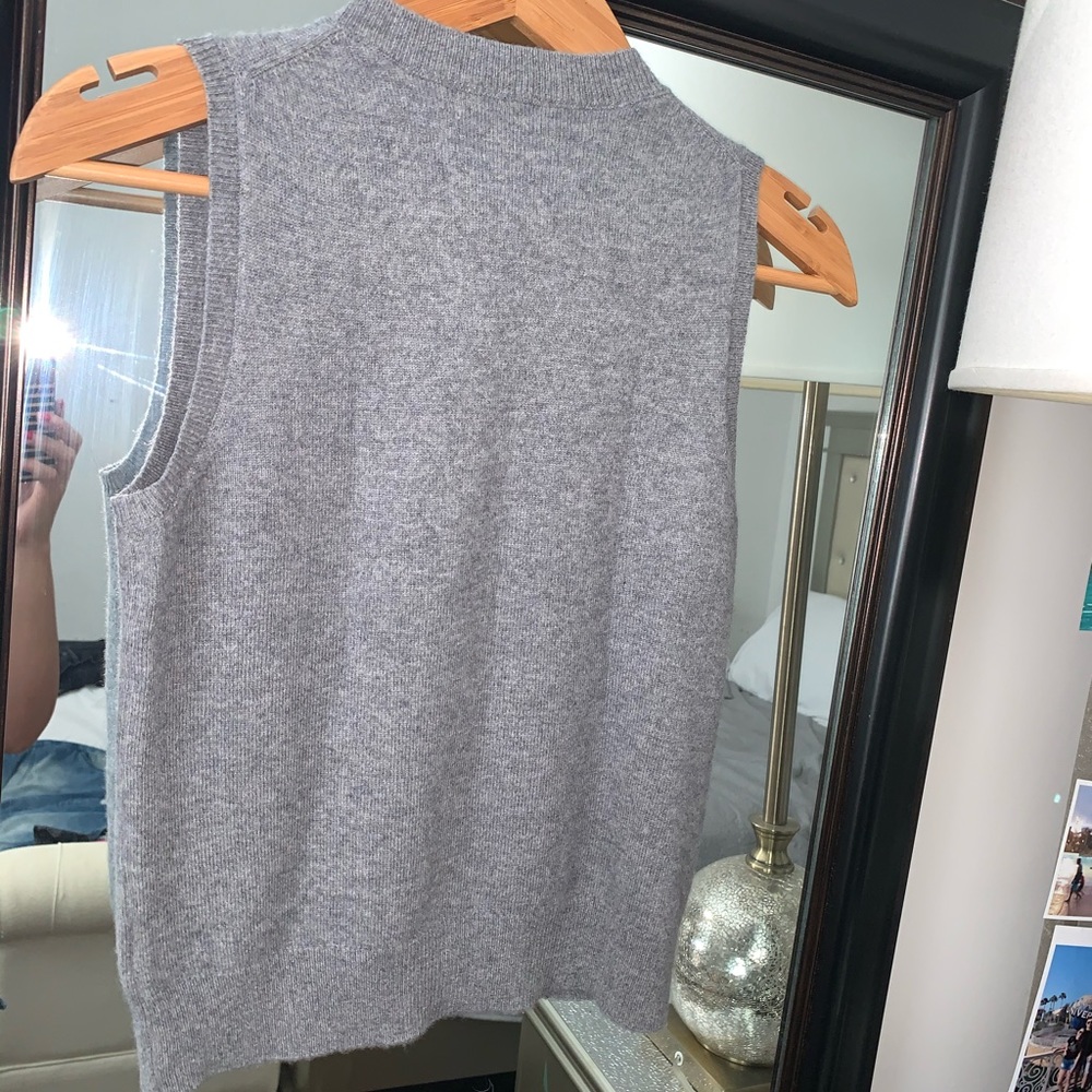 Skull cashmere front skull sleeveles pullover - Picture 5 of 8